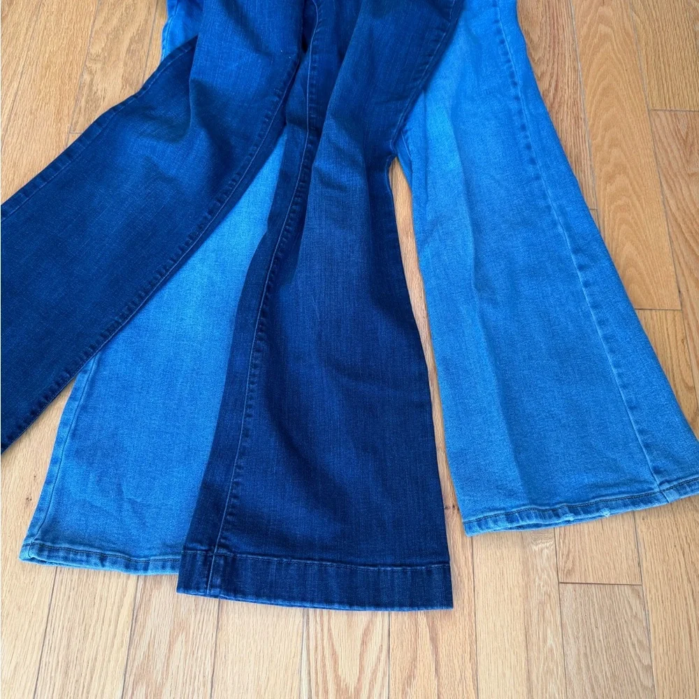 LC Lauren Conrad Dark and Light Blue Flare Jeans - Picture 3 of 3
